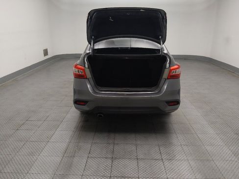 Used 2019 Nissan Sentra SR FWD image 29