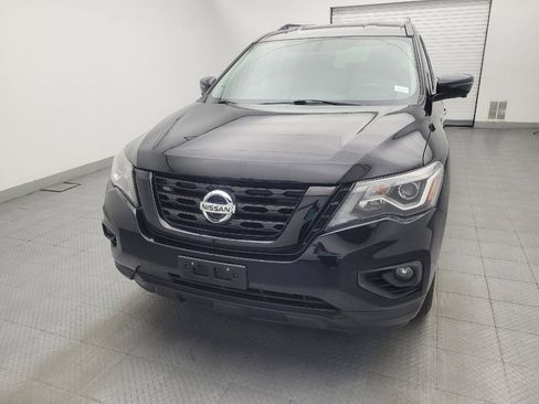 Used 2018 Nissan Pathfinder SL w/ Midnight Edition Package AWD/4WD image 15