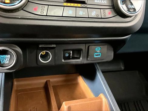 Used 2024 Ford Maverick Lariat FWD image 16