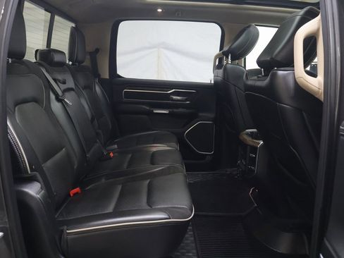 Used 2019 RAM 1500 Laramie image 14
