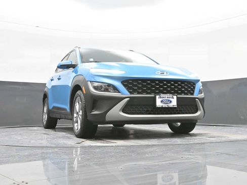 Used 2023 Hyundai Kona SEL w/ Cargo Package image 30