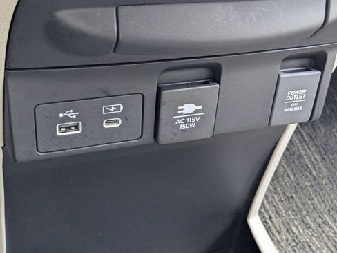 Certified 2025 Honda Odyssey Touring image 29