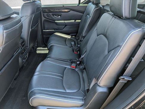 Used 2023 Honda Pilot Elite image 26