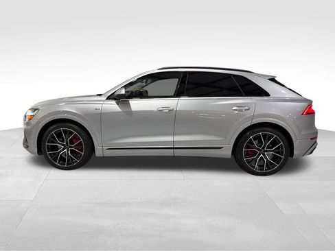 Used 2020 Audi Q8 Prestige w/ Prestige Package image 10