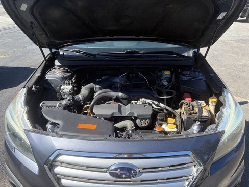 Used 2015 Subaru Outback 2.5i Premium AWD/4WD image 16