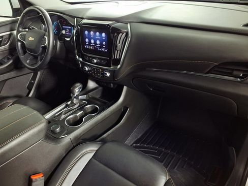 Used 2021 Chevrolet Traverse LT FWD image 13