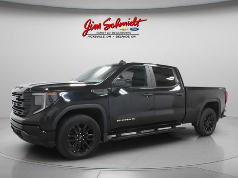 Used 2023 GMC Sierra 1500 Pro w/ Graphite Edition AWD/4WD image 2