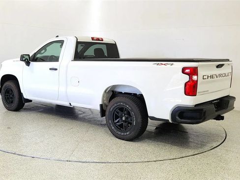 Used 2021 Chevrolet Silverado 1500 W/T w/ WT Value Package AWD/4WD image 5