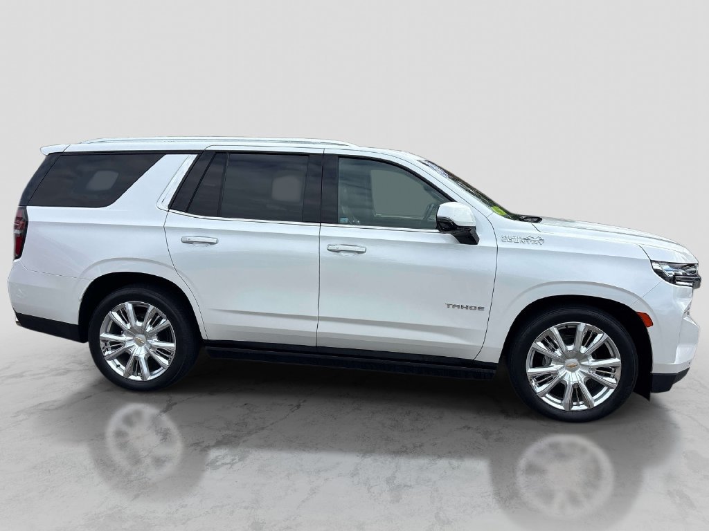 Used 2023 Chevrolet Tahoe High Country AWD/4WD image 4