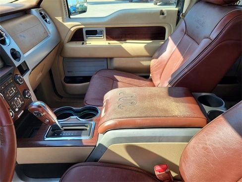 Used 2014 Ford F150 King Ranch w/ King Ranch Luxury Package image 13