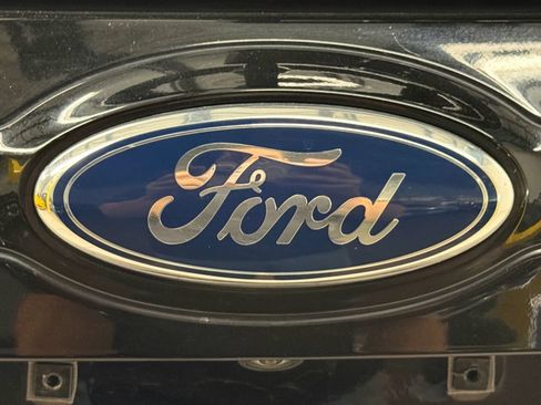 Used 2011 Ford Edge SEL w/ 201A Rapid Spec Order Code FWD image 16