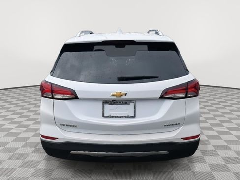 Used 2024 Chevrolet Equinox Premier image 6