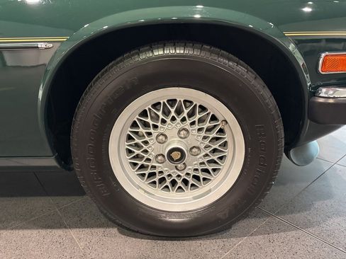 Used 1990 Jaguar XJS V12 Convertible image 24