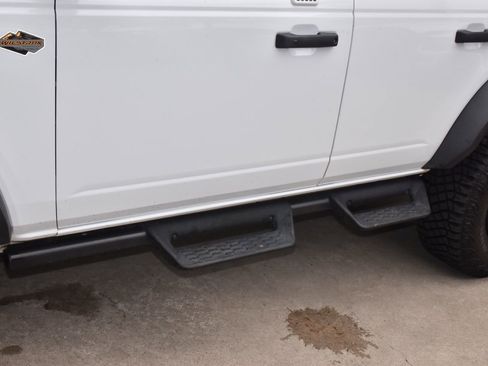 Used 2023 Ford Bronco Wildtrak AWD/4WD image 43