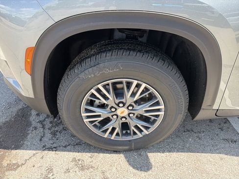 New 2026 Chevrolet Traverse LT AWD/4WD image 8
