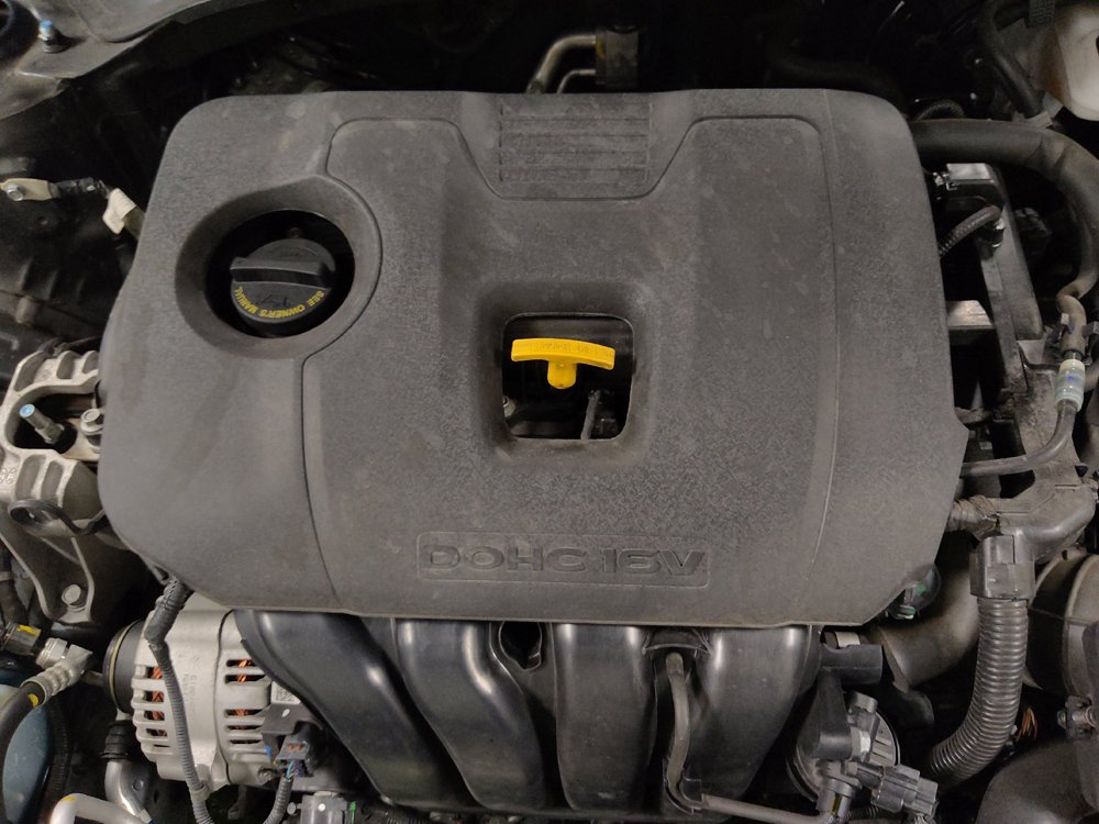 Used 2020 Kia Forte LXS FWD image 30