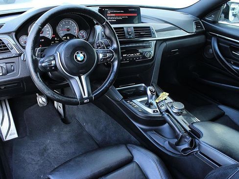 Used 2019 BMW M4 Coupe w/ Competition Package image 12