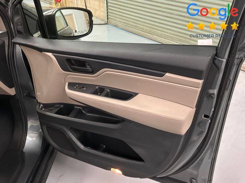 Used 2018 Honda Odyssey EX-L image 14