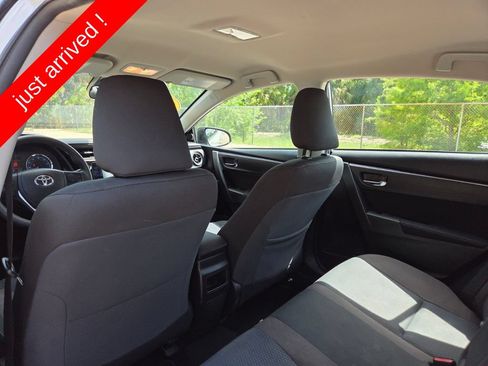 Used 2019 Toyota Corolla LE FWD image 22