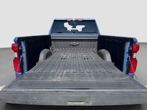 Used 2024 Chevrolet Silverado 2500 LT AWD/4WD image 20