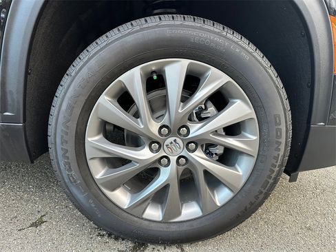 New 2026 Buick Enclave Preferred w/ Power Package image 9