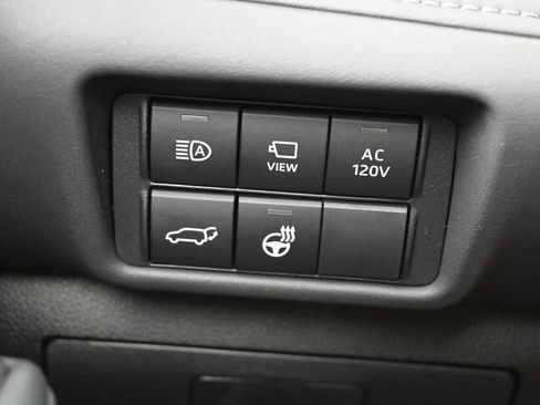 Used 2026 Toyota Highlander Platinum AWD/4WD image 20