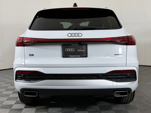 New 2025 Audi Q5 Premium image 10