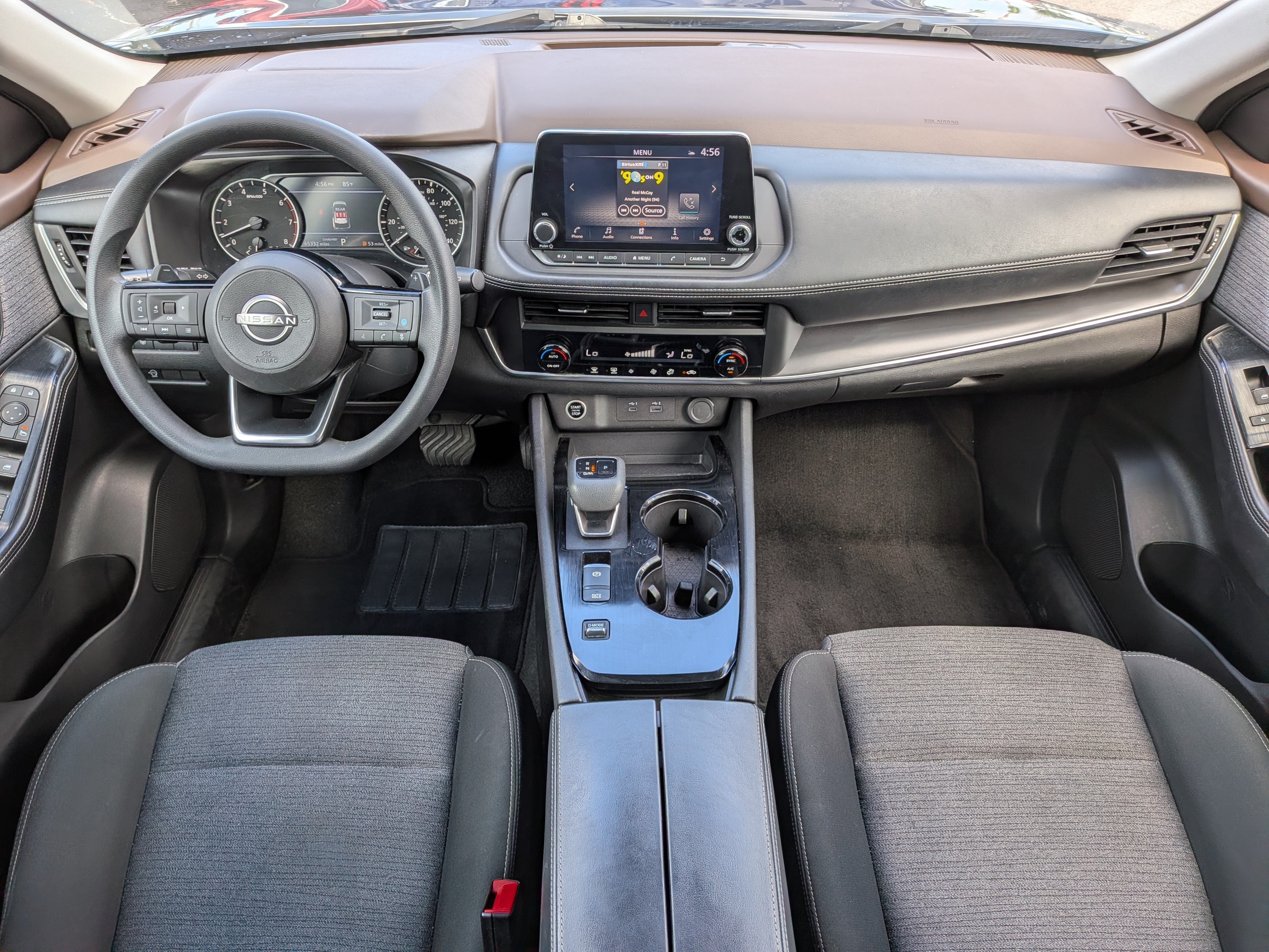 Used 2023 Nissan Rogue SV FWD image 13