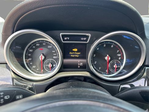 Used 2018 Mercedes-Benz GLS 550 4MATIC w/ Driver Assistance Package image 23