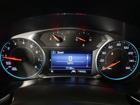 Used 2020 Chevrolet Equinox LT w/ Driver Convenience Package image 40