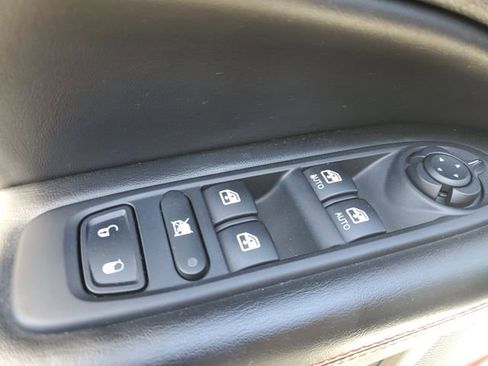 Used 2021 Jeep Compass Trailhawk image 25