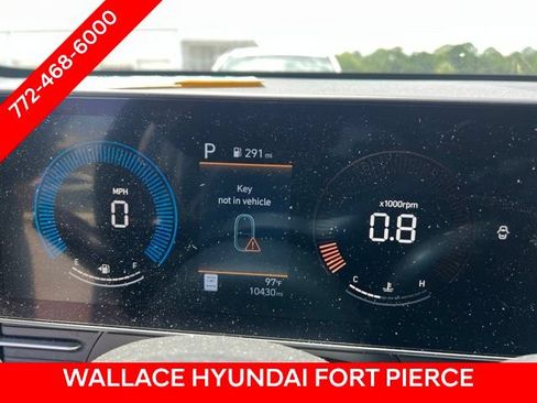 Used 2025 Hyundai Kona SEL FWD image 23