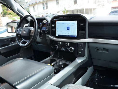 Used 2021 Ford F150 XLT w/ Equipment Group 302A High image 24