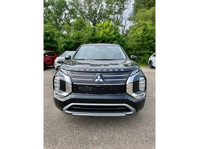 New 2026 Mitsubishi Outlander SE