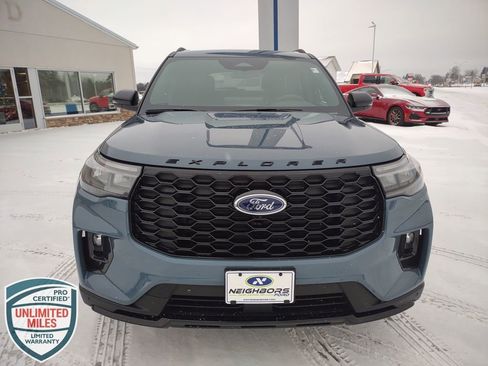 New 2026 Ford Explorer ST-Line w/ ST-Line Street Pack image 8