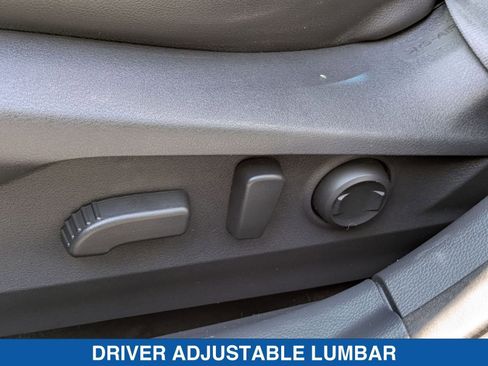 Certified 2022 Subaru Outback Limited image 28