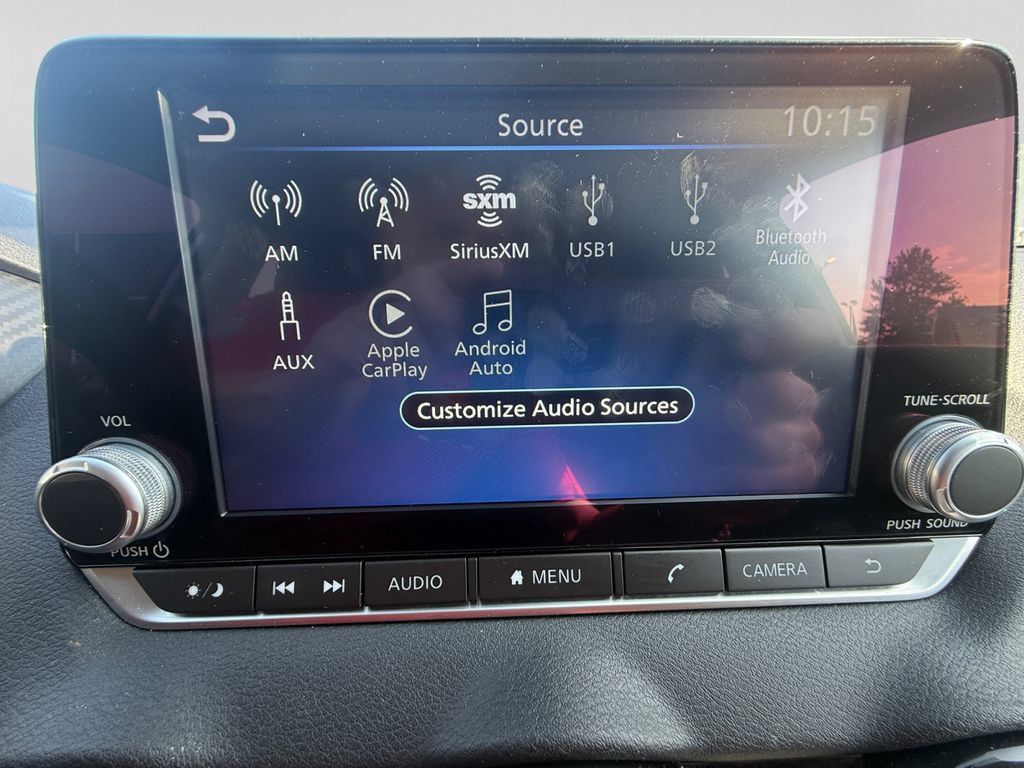 Used 2025 Nissan Sentra SV FWD image 27