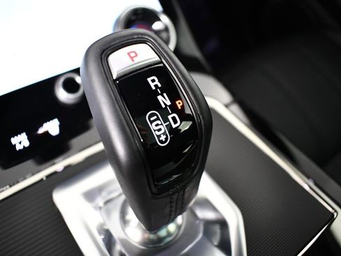 Used 2023 Land Rover Range Rover Evoque R-Dynamic S image 35