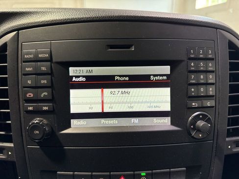 Used 2019 Mercedes-Benz Metris image 21