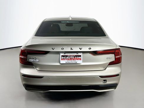Used 2024 Volvo S60 B5 Plus FWD image 6
