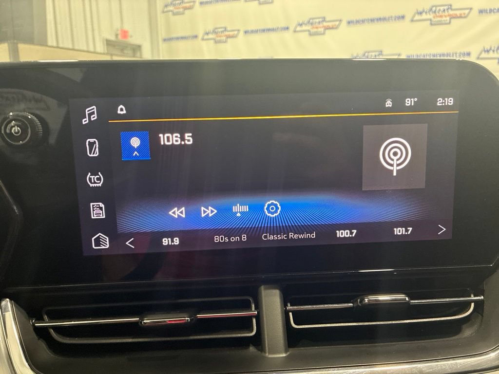 Used 2026 Chevrolet Trax LT FWD image 27