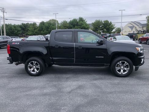 Used 2019 Chevrolet Colorado Z71 image 4