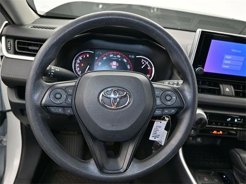 Used 2023 Toyota RAV4 LE image 5