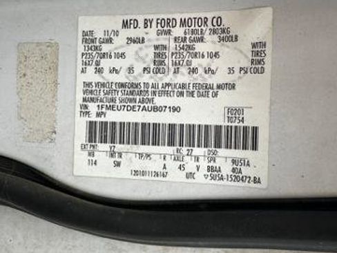 Used 2010 Ford Explorer XLT image 17