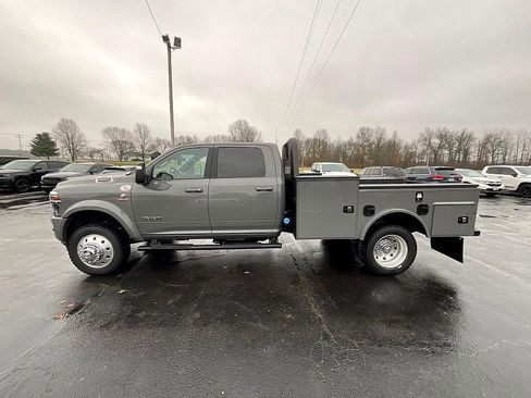 New 2026 RAM 5500 Tradesman w/ Laramie Trim Package image 13