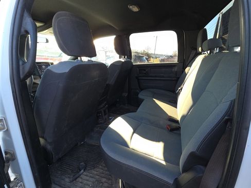 Used 2021 RAM 3500 Tradesman w/ Chrome Appearance Group image 15