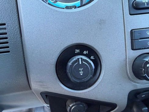 Used 2013 Ford F250 XLT w/ XLT Value Pkg image 10