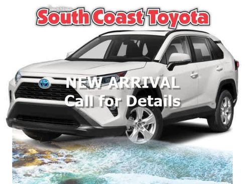 Used 2020 Toyota RAV4 XLE w/ Carpet Mat Package AWD/4WD image 1