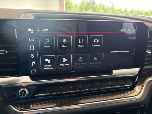 New 2026 GMC Sierra 1500 SLE w/ Preferred Package AWD/4WD image 13