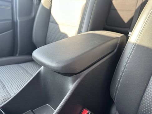 Certified 2025 Chevrolet Trax LT w/ Driver Confidence Package image 13